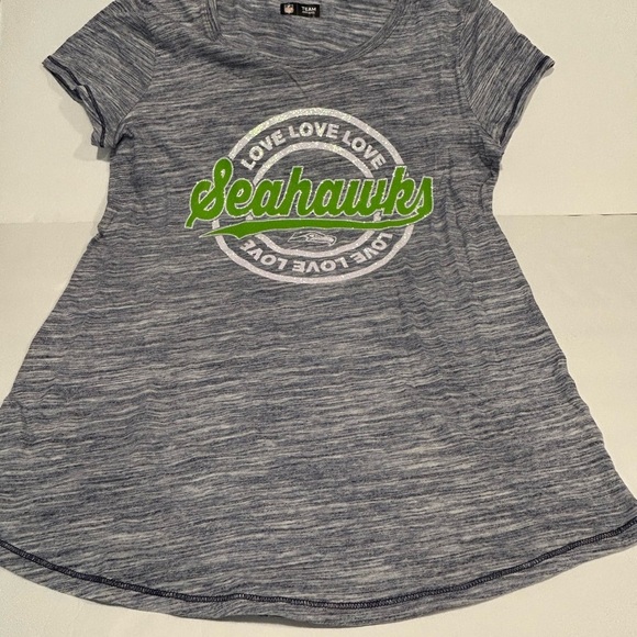 Seattle Seahawks NFL Womens short sleeve T-Shirt Plus Size 18, Blue and Green - Picture 2 of 4
